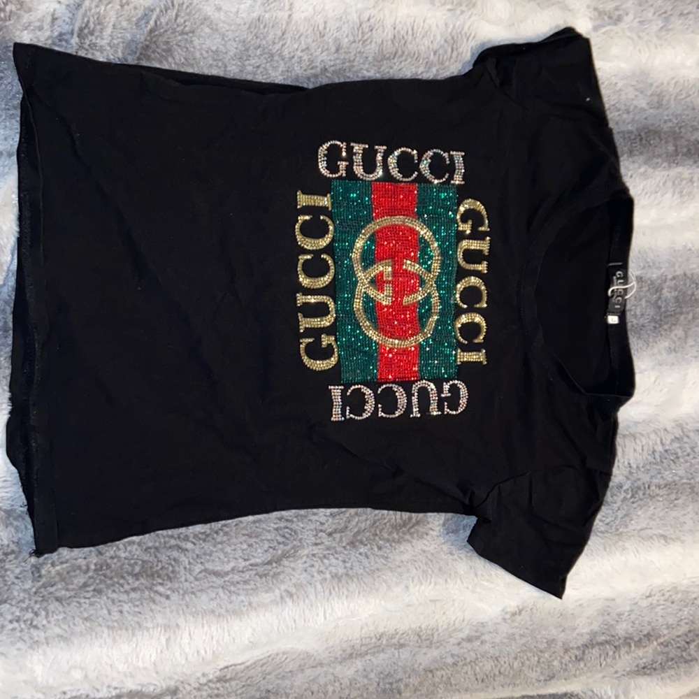 Tee shirt